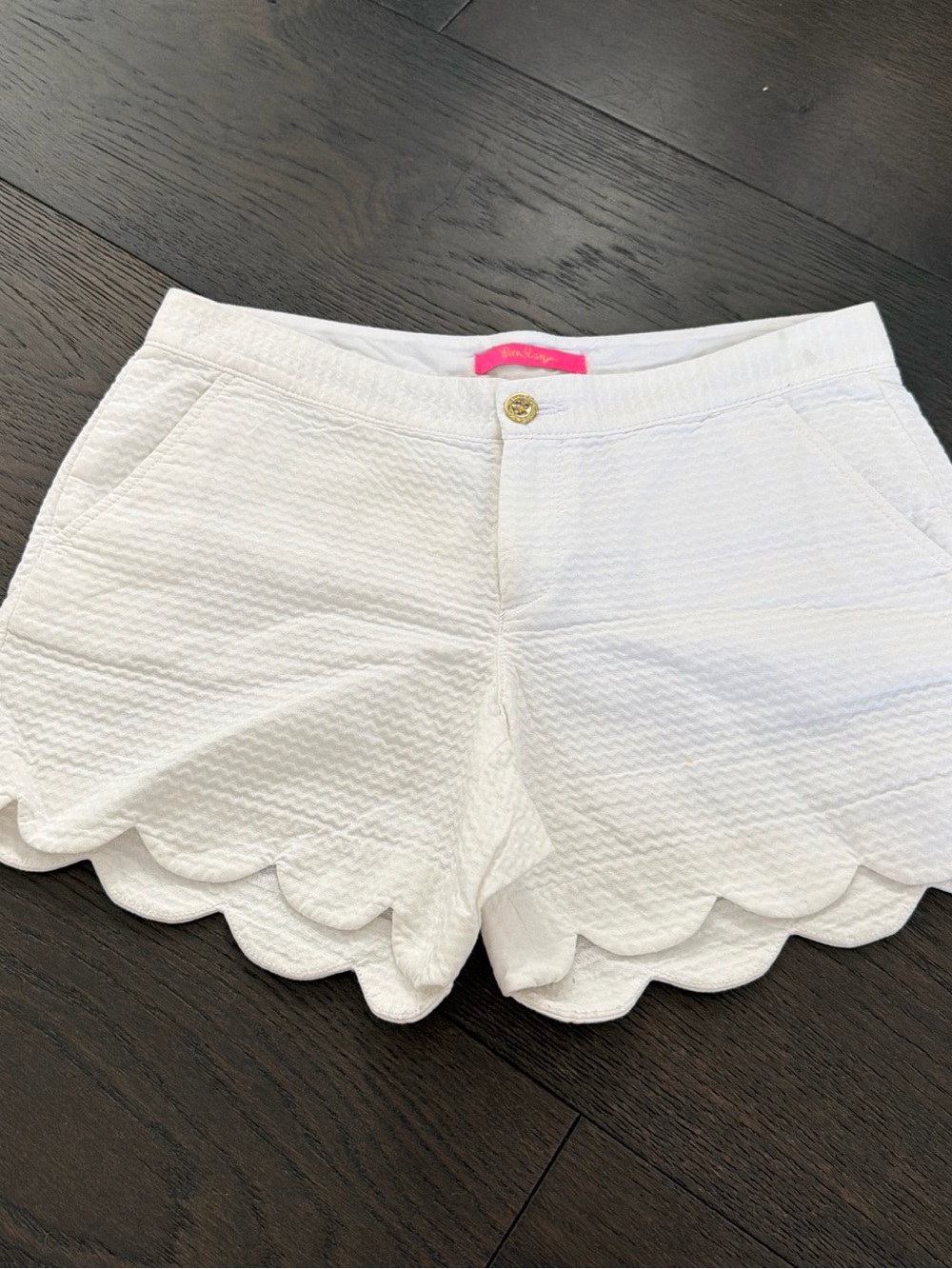 Lilly Pulitzer White Scalloped High-Waist Shorts
